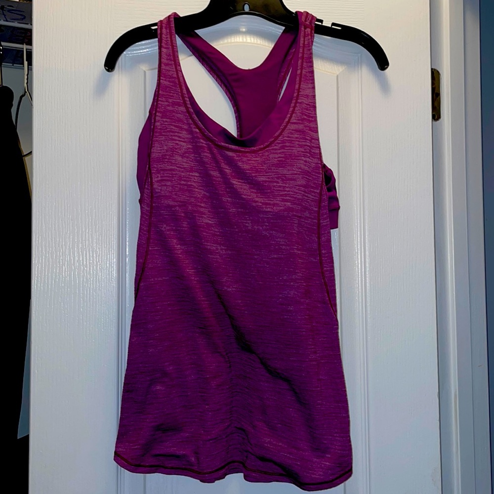 Lululemon tank size 8